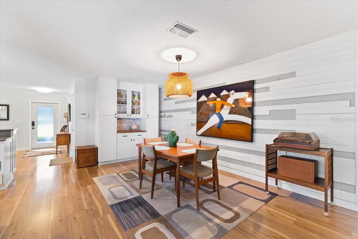 Image 15 of 45 For 606 136th Court E