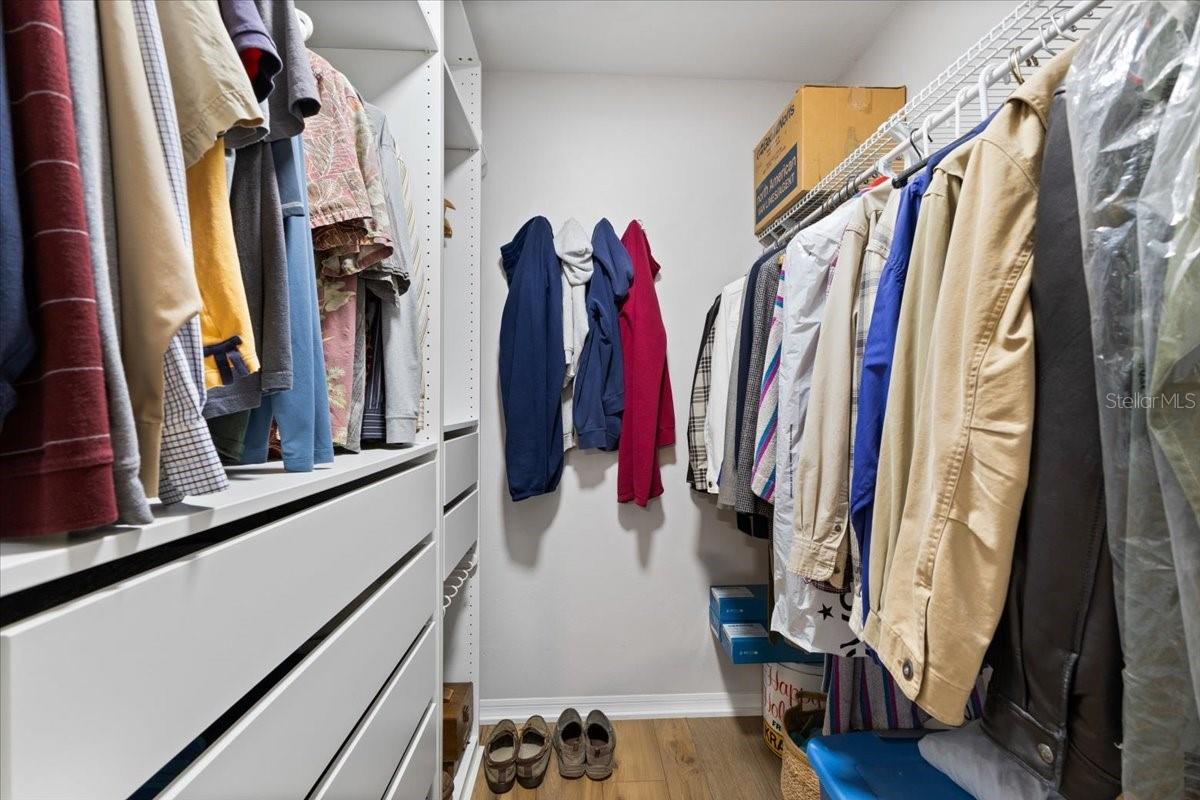 Image 33 of 45 For 606 136th Court E