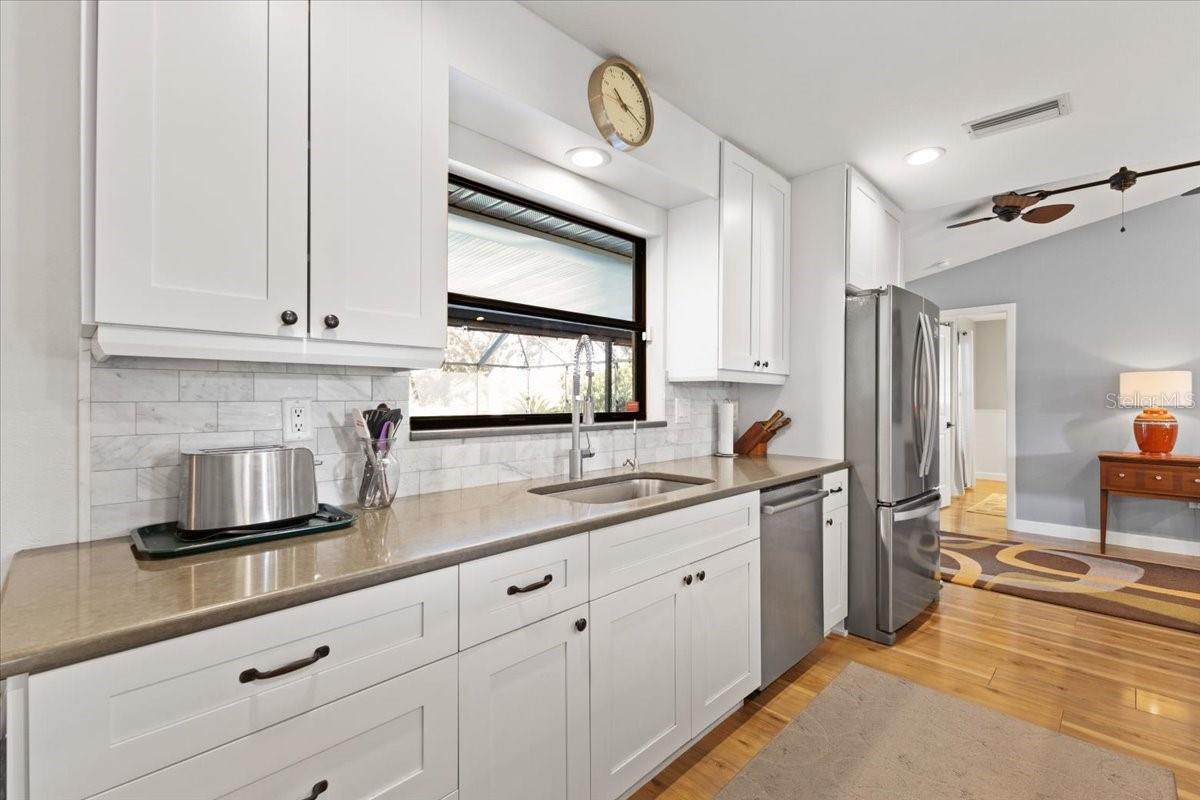 Image 5 of 45 For 606 136th Court E