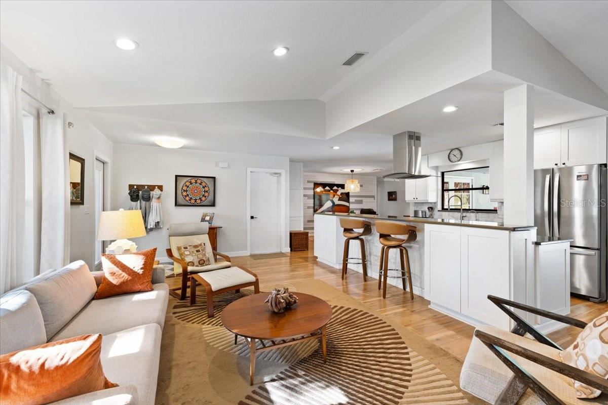 Image 9 of 45 For 606 136th Court E