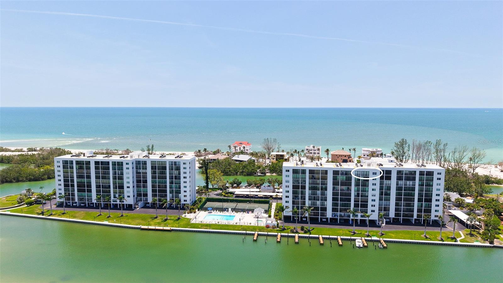 Image 58 of 69 For 9393 Midnight Pass Road P4