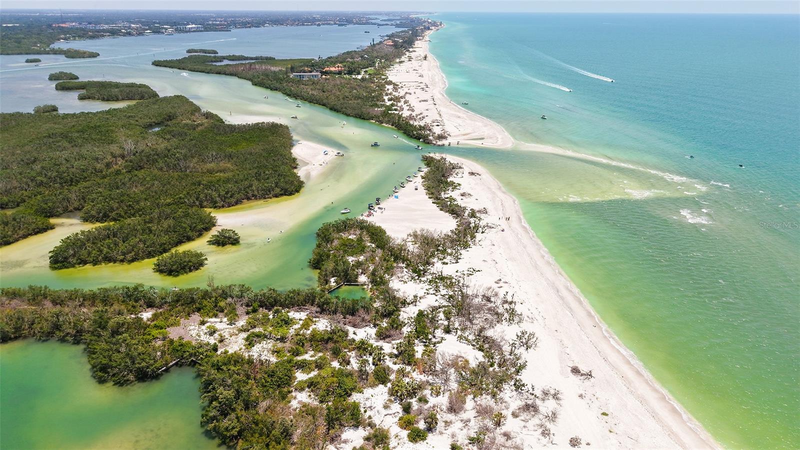 Image 60 of 69 For 9393 Midnight Pass Road P4