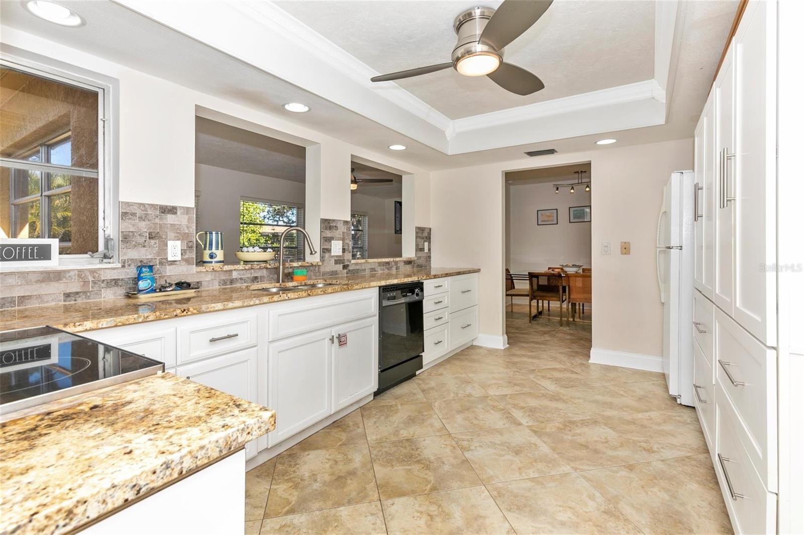 Image 25 of 56 For 3039 Chase Circle