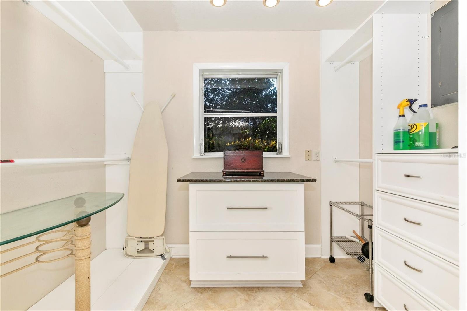 Image 40 of 56 For 3039 Chase Circle