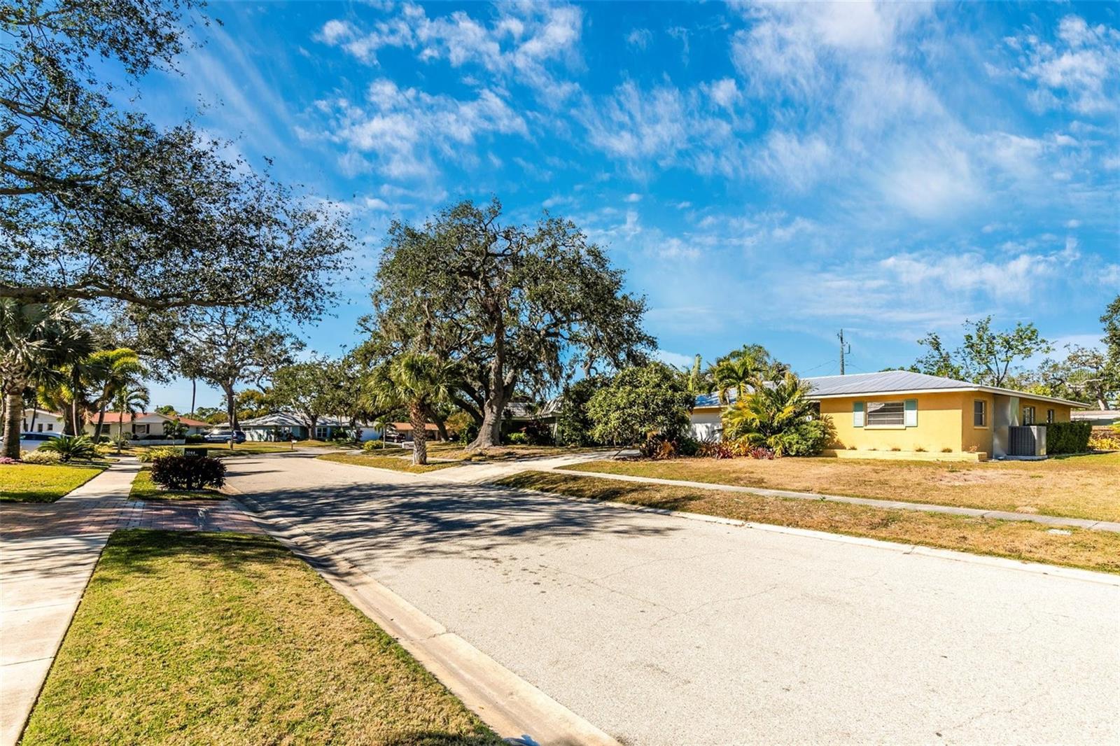 Image 47 of 56 For 3039 Chase Circle