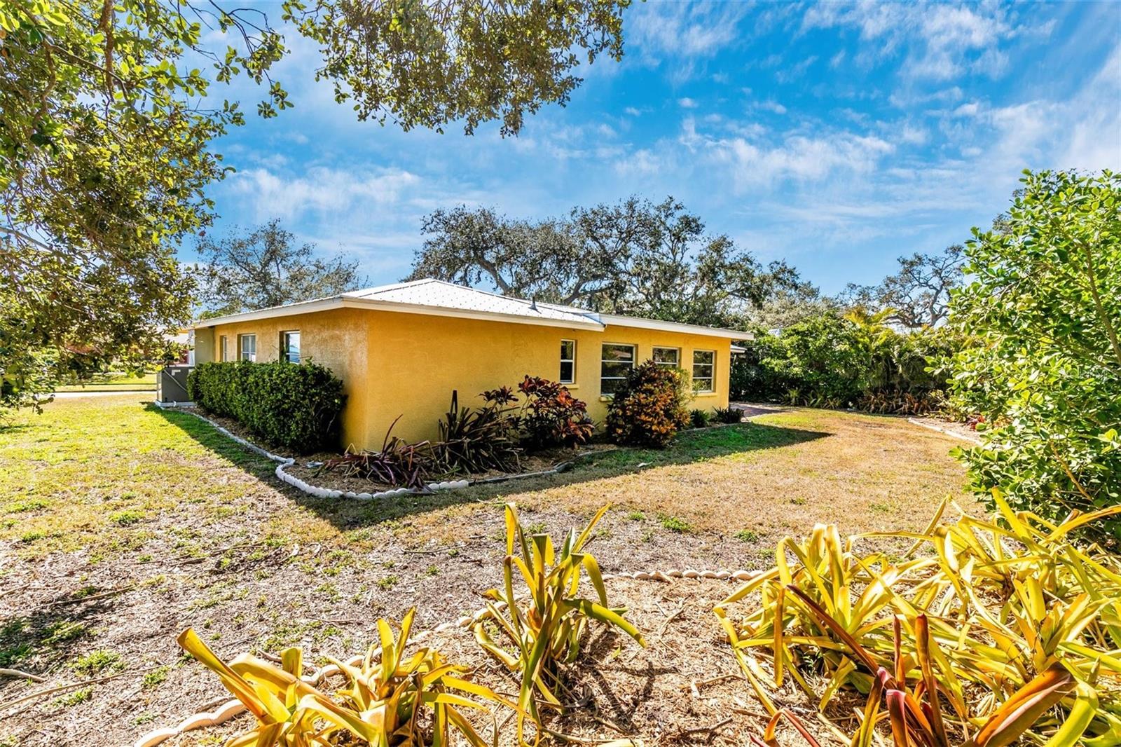 Image 52 of 56 For 3039 Chase Circle