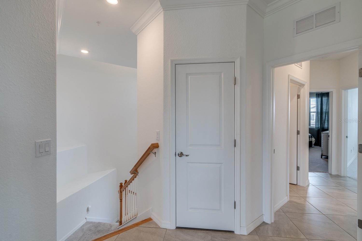 Image 27 of 48 For 6005 Worsham Lane 102