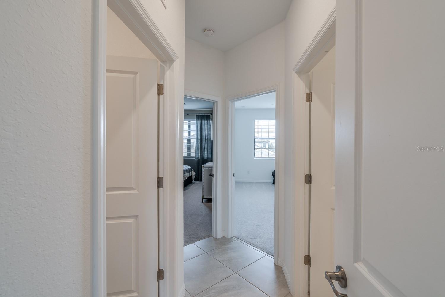 Image 28 of 48 For 6005 Worsham Lane 102