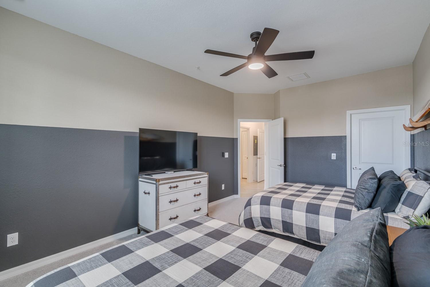 Image 31 of 48 For 6005 Worsham Lane 102