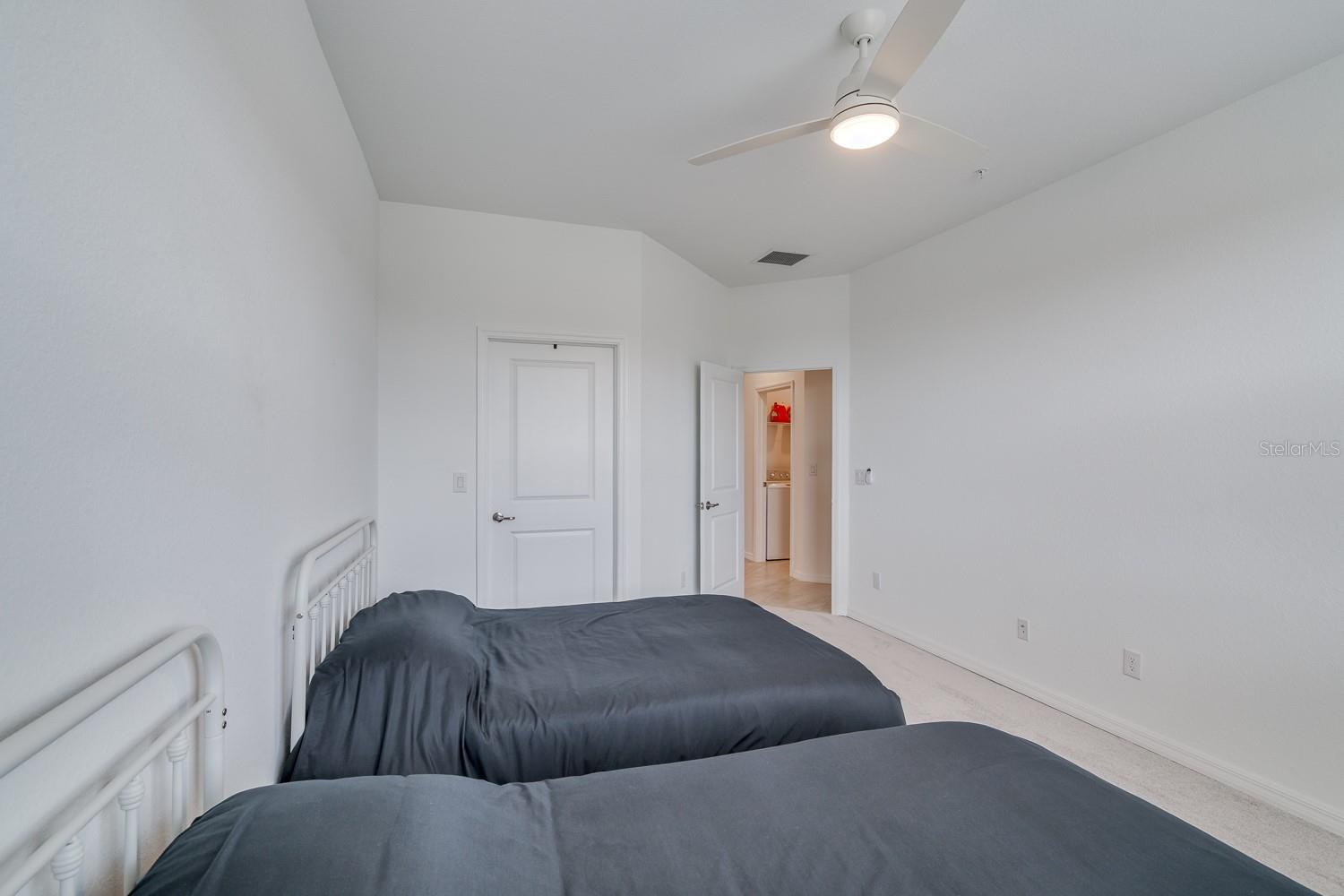 Image 33 of 48 For 6005 Worsham Lane 102