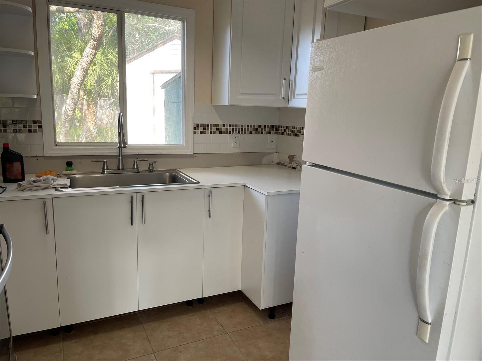 Image 11 of 12 For 5453 Avenida Del Mare