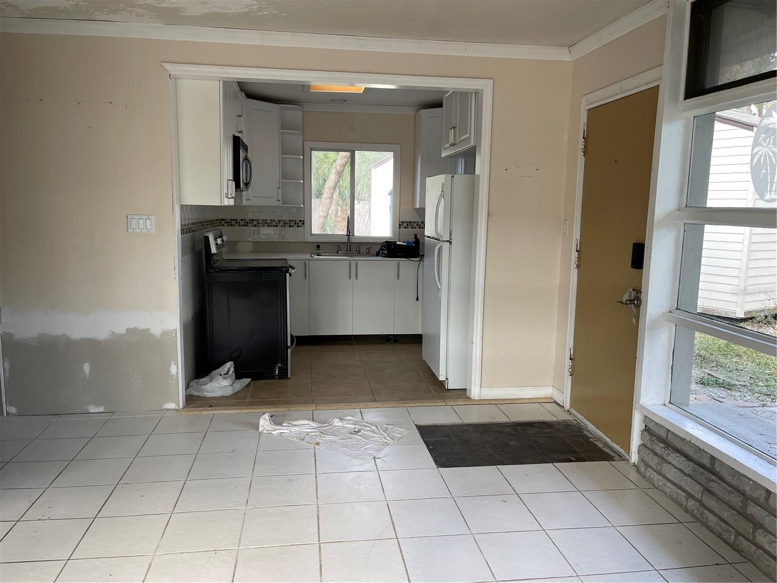 Image 9 of 12 For 5453 Avenida Del Mare