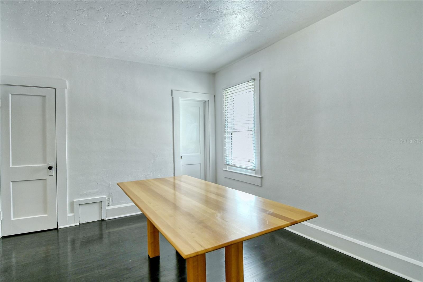 Image 6 of 23 For 1326 17th Street