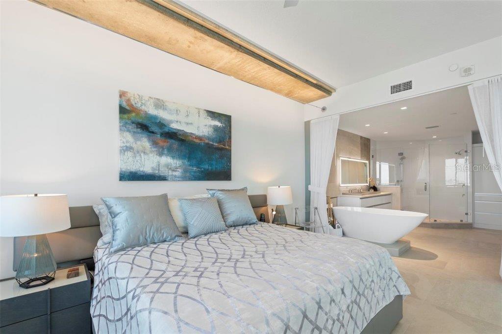 Image 31 of 64 For 800 Tamiami Trail 1603