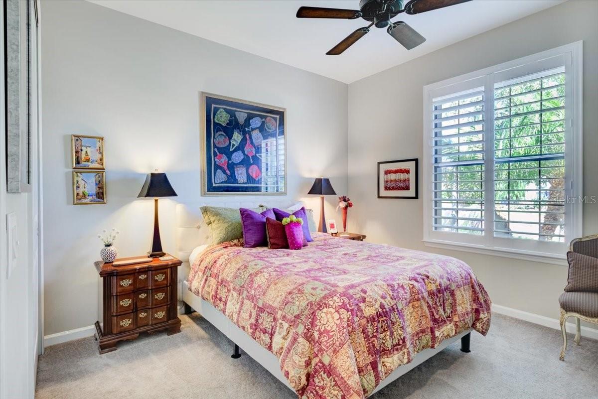 Image 24 of 41 For 17148 Hampton Falls Terrace