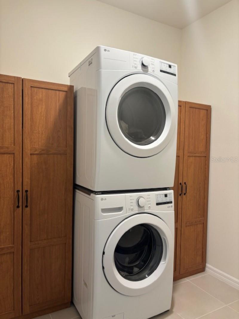 Image 5 of 10 For 4738 51st Court