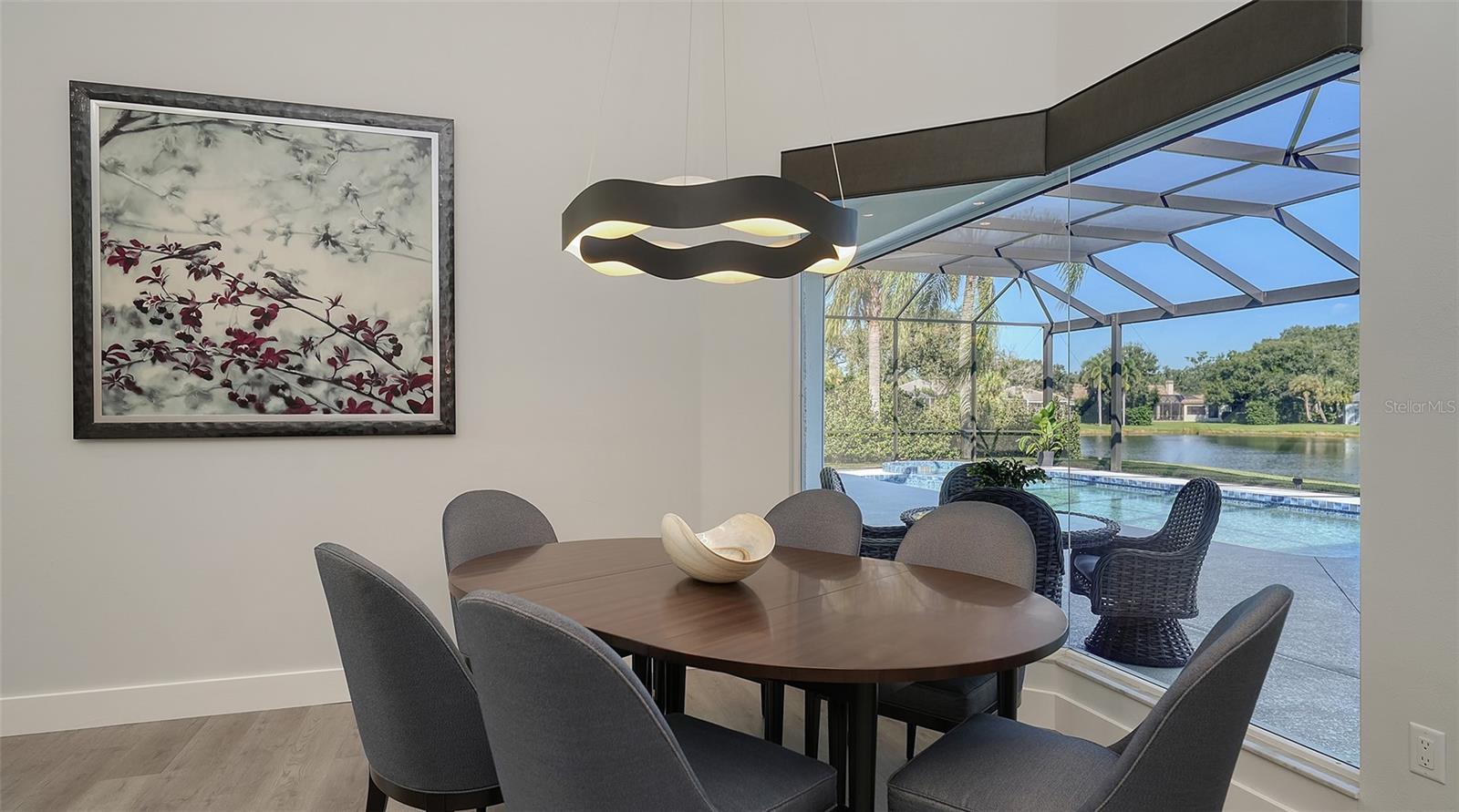 Image 15 of 45 For 7660 Donald Ross Road W