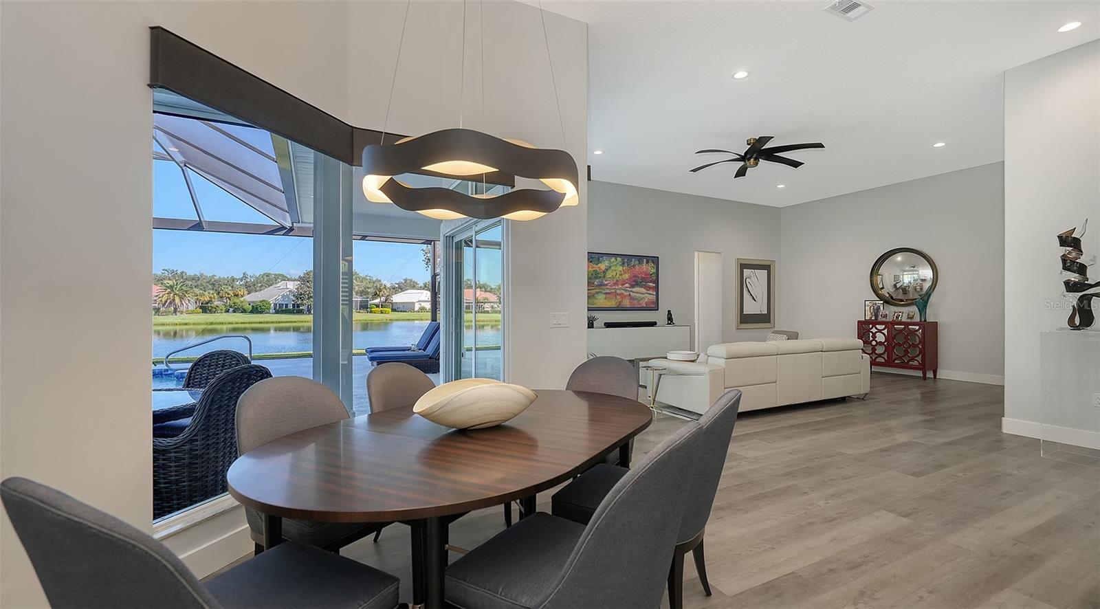 Image 16 of 45 For 7660 Donald Ross Road W