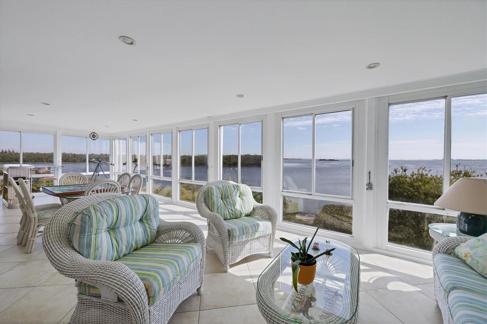 Image 15 of 43 For 16 Tidy Island Boulevard 16