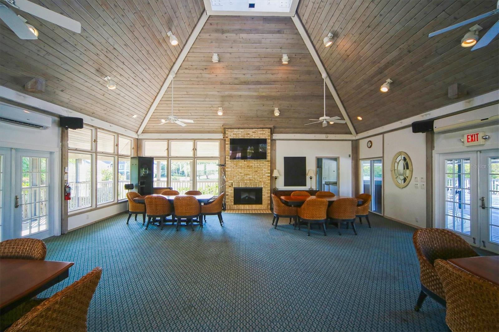 Image 31 of 43 For 16 Tidy Island Boulevard 16