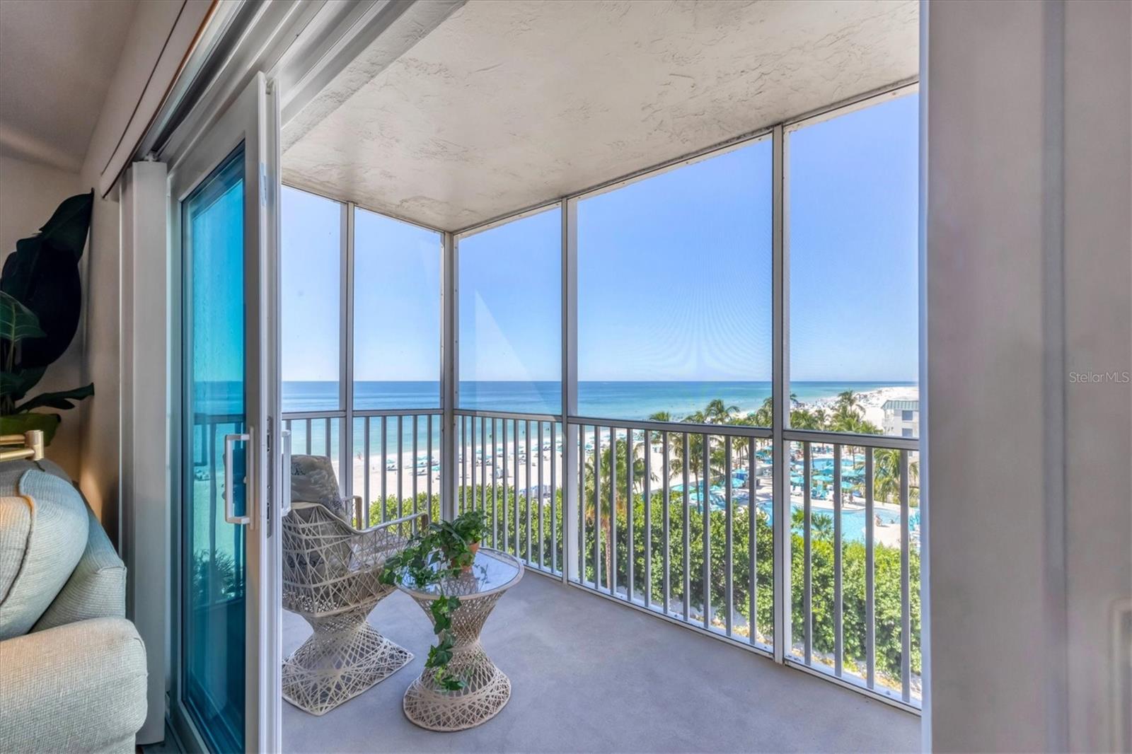 Image 13 of 47 For 800 Benjamin Franklin Drive 607