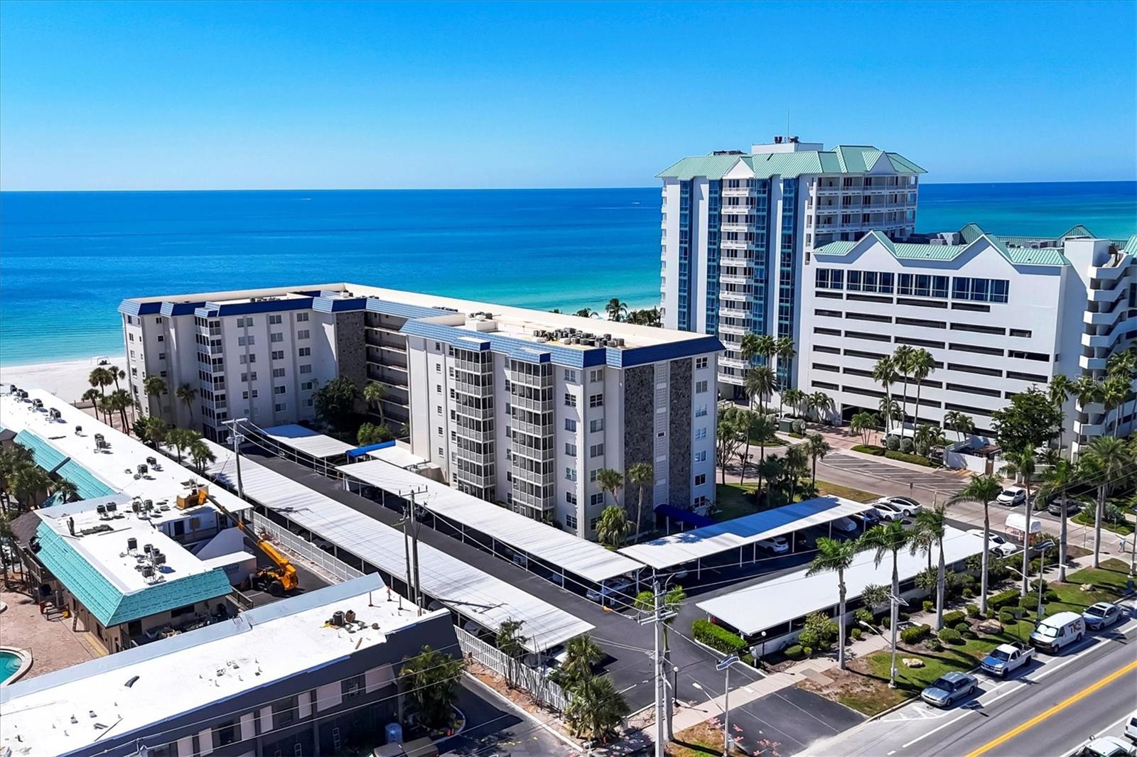 Image 31 of 47 For 800 Benjamin Franklin Drive 607