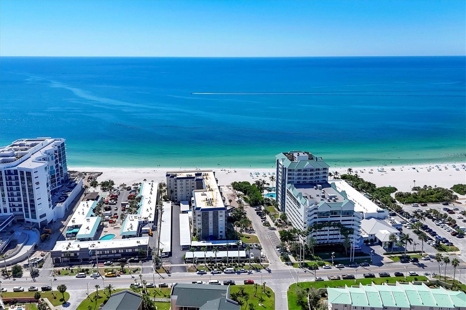 Image 35 of 47 For 800 Benjamin Franklin Drive 607