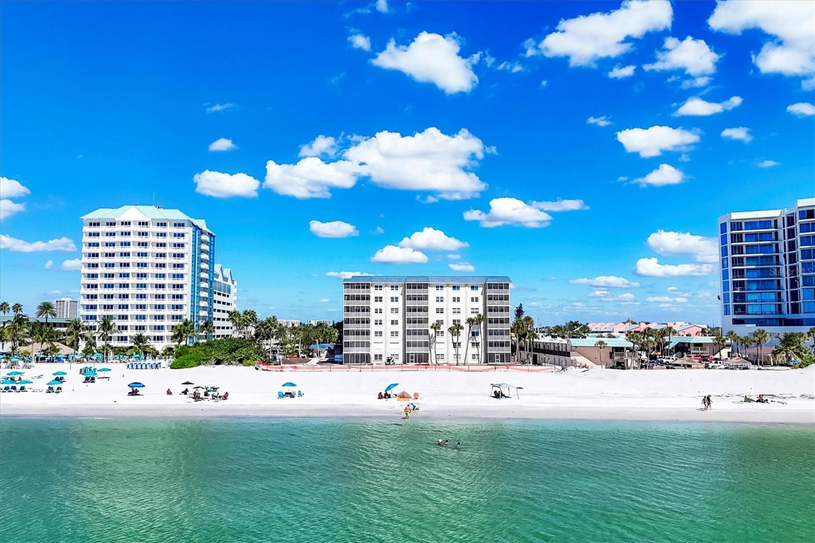 Image 41 of 47 For 800 Benjamin Franklin Drive 607