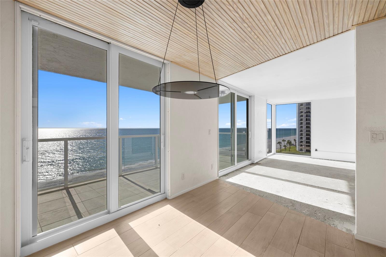 Image 18 of 58 For 2425 Gulf Of Mexico Drive 7d