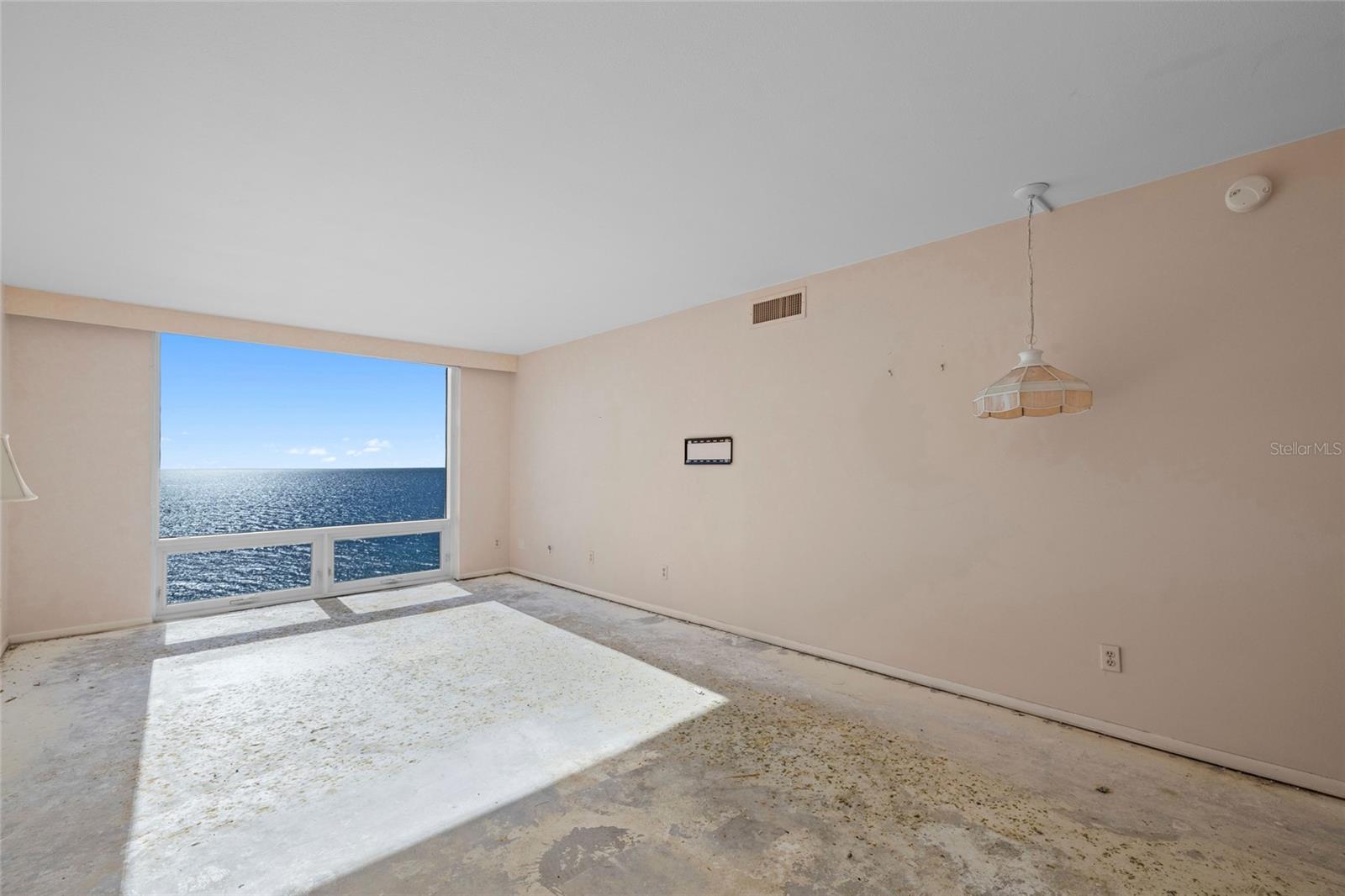 Image 21 of 58 For 2425 Gulf Of Mexico Drive 7d