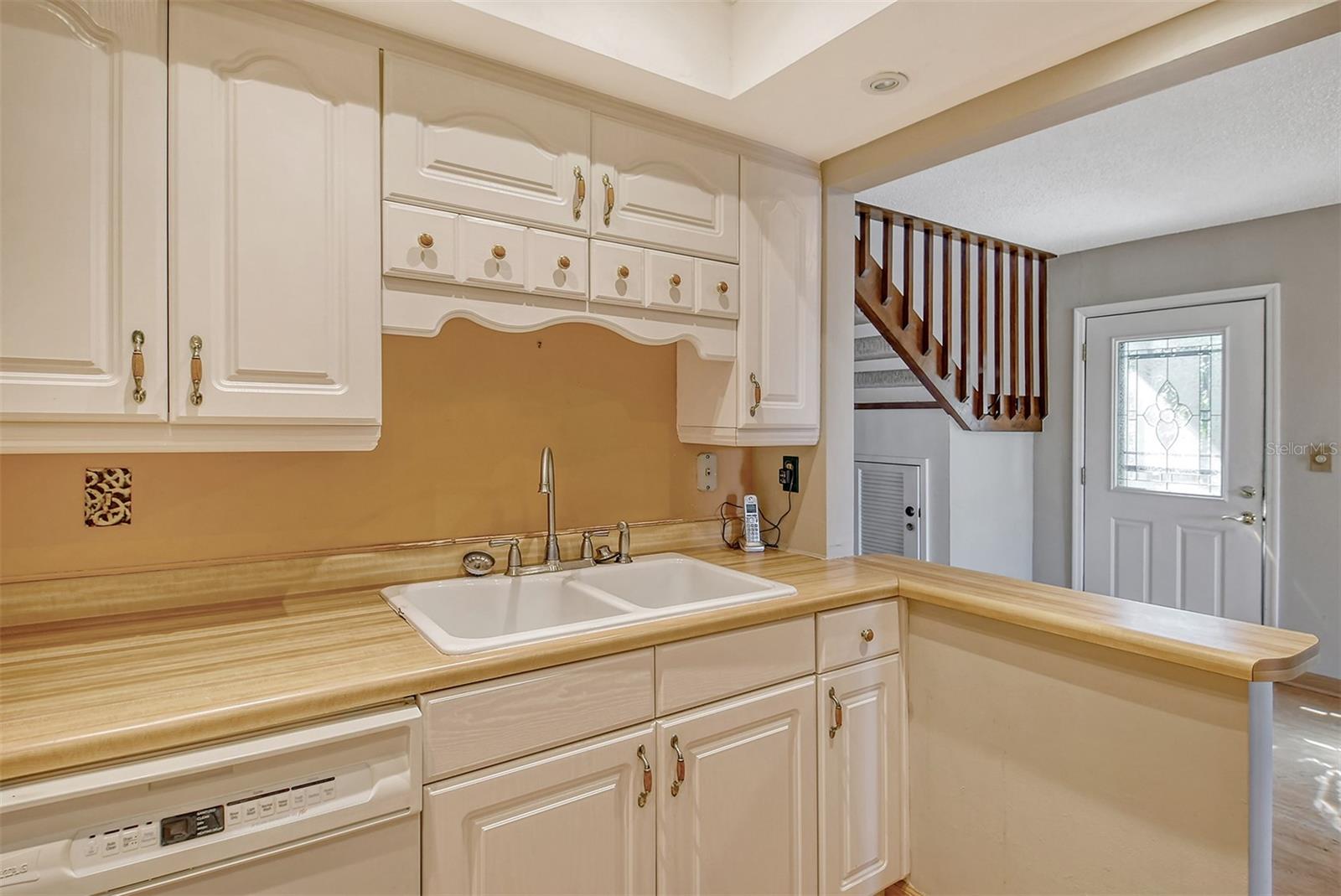 Image 11 of 57 For 1601 Bayhouse Point Drive Ba204