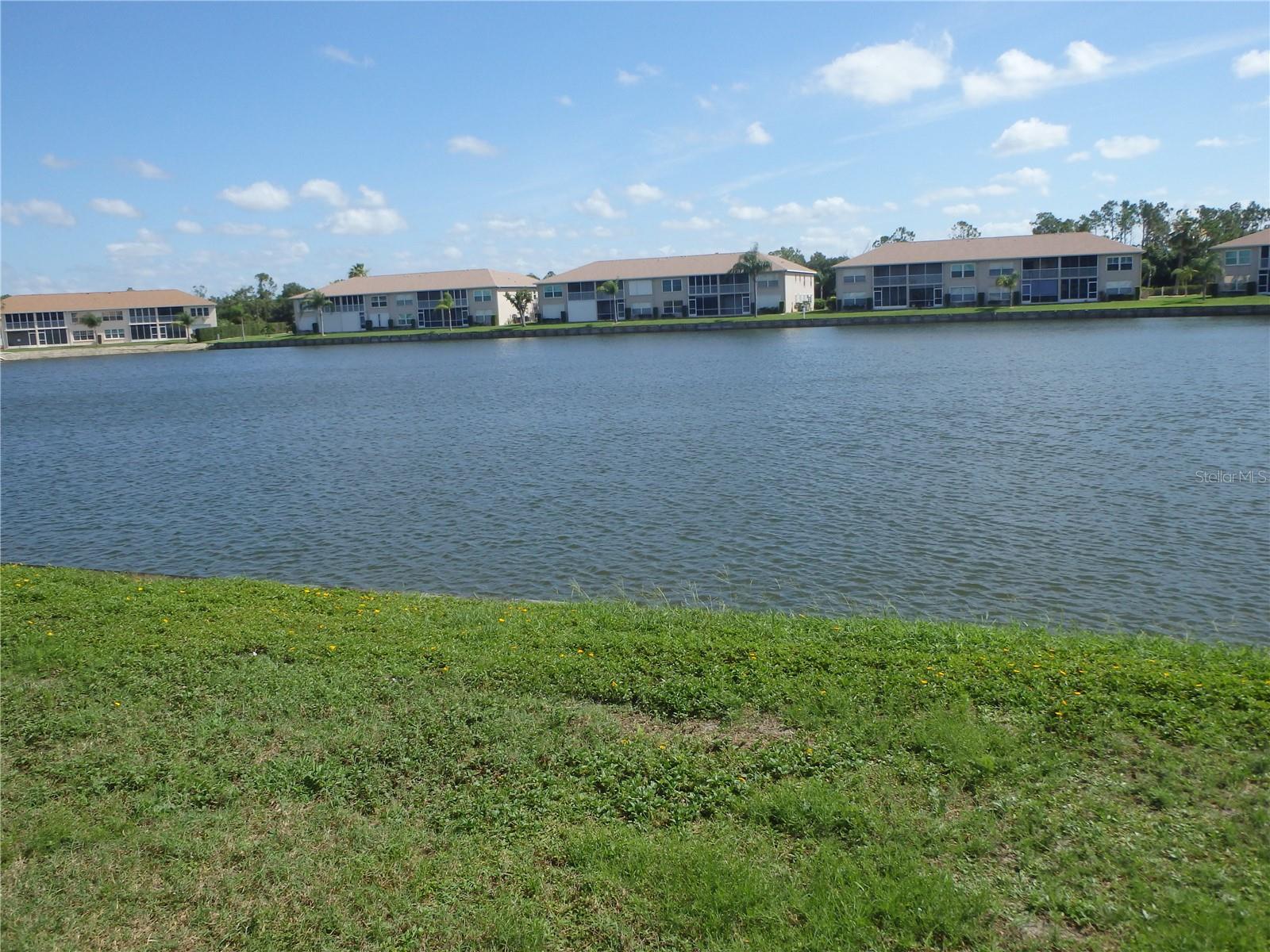 Image 18 of 22 For 11644 Egret Circle 902