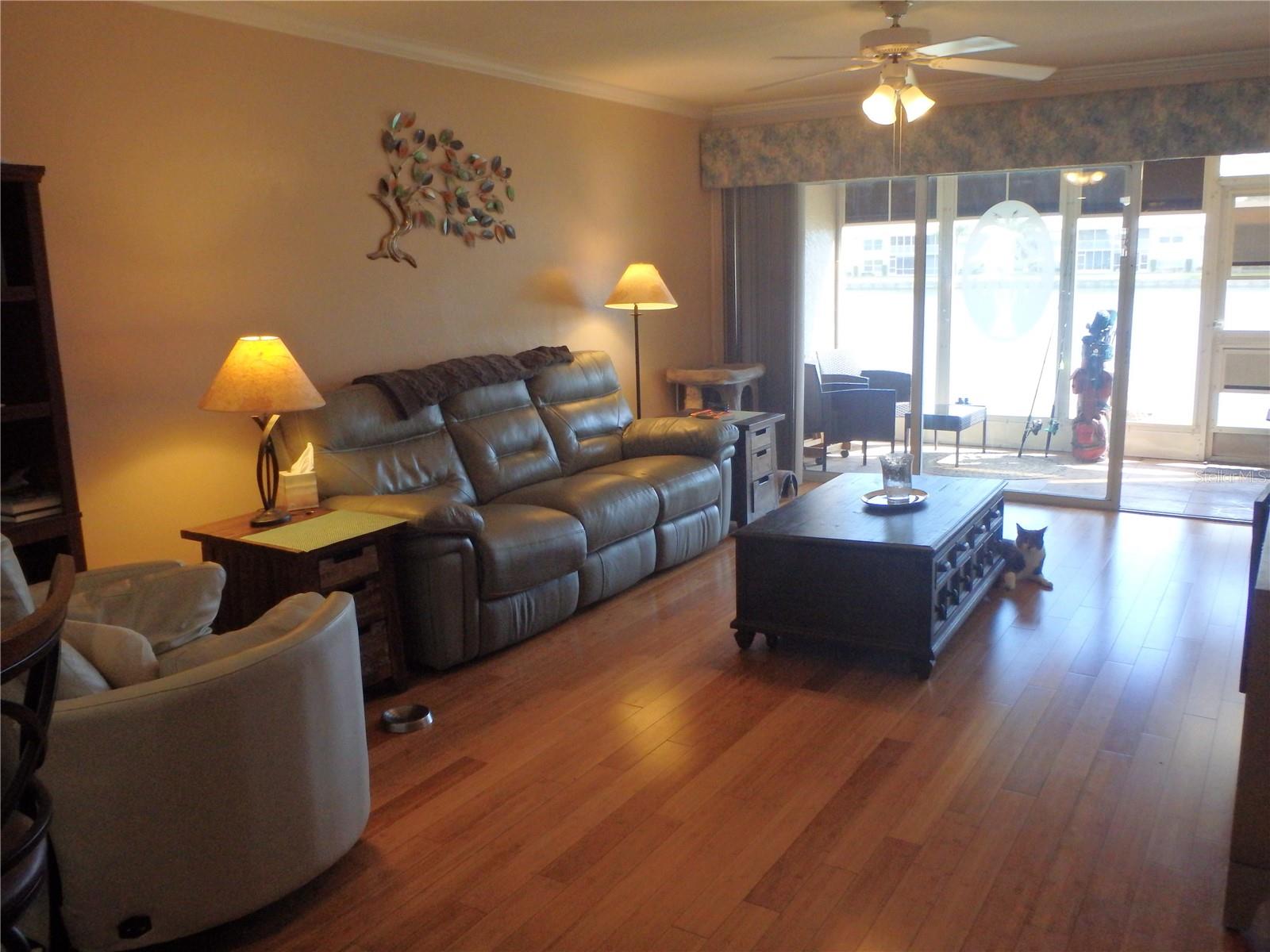 Image 4 of 22 For 11644 Egret Circle 902