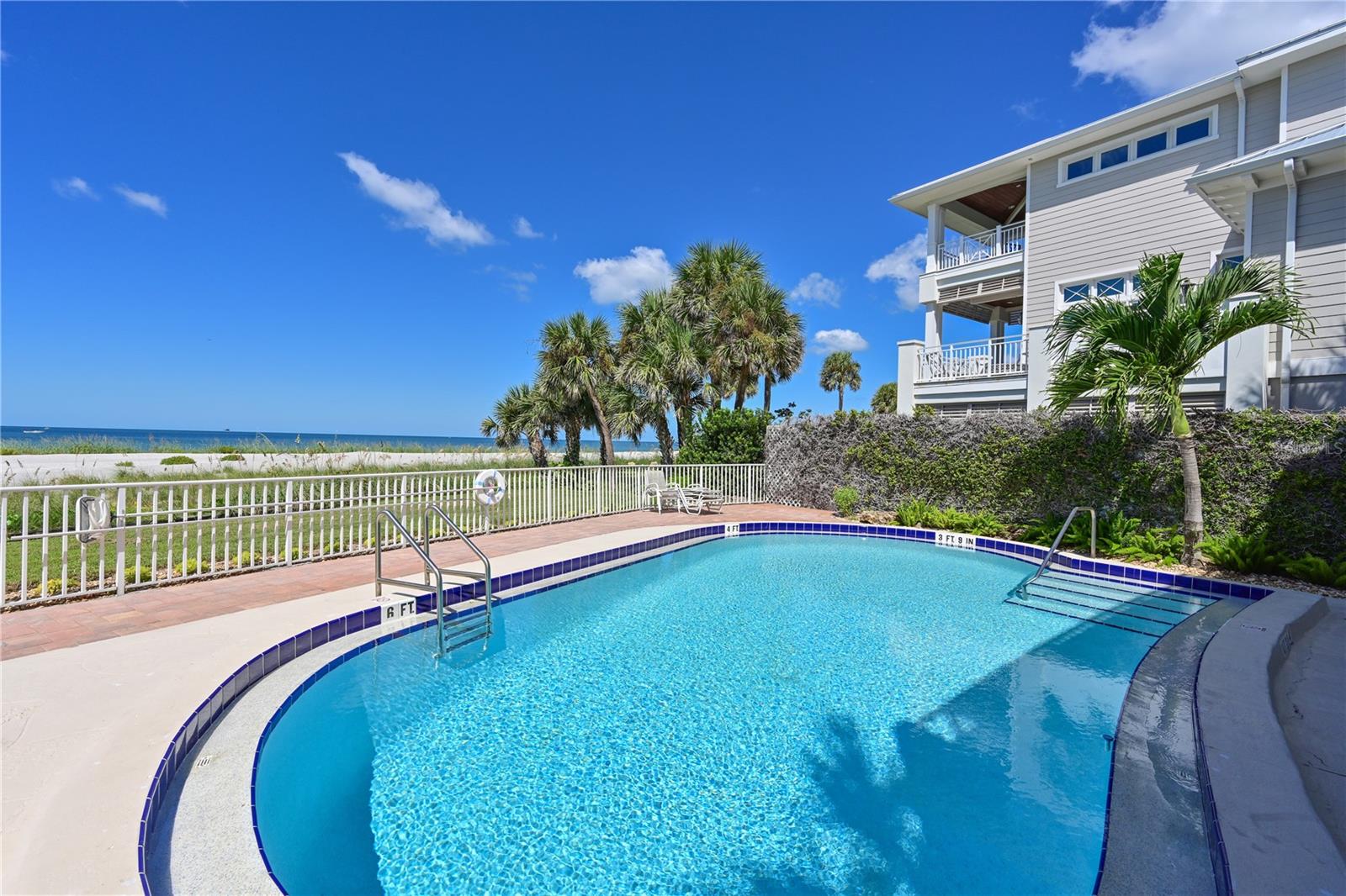 Image 29 of 36 For 852 Golden Beach Boulevard 852