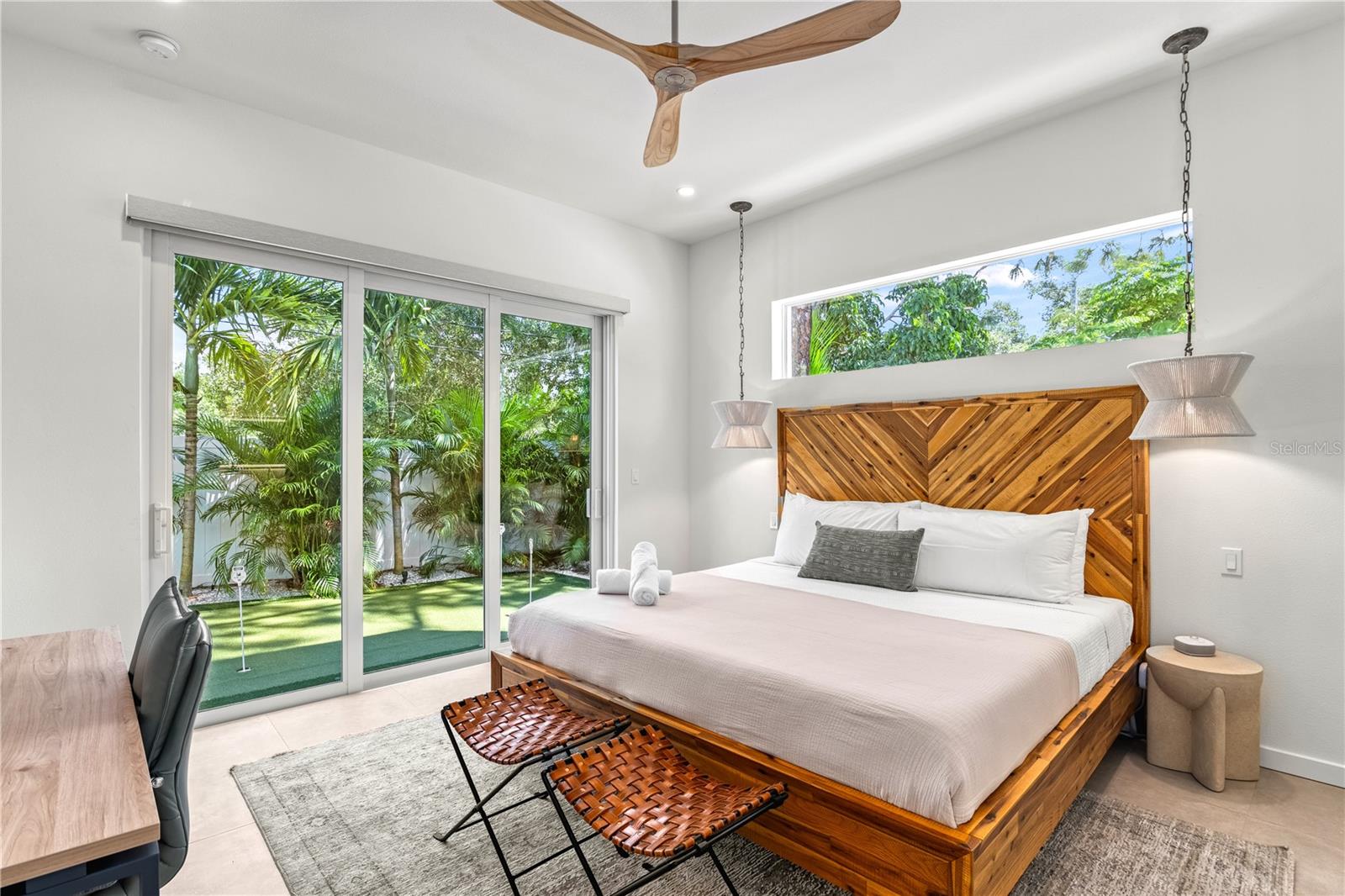 Image 23 of 57 For 2163 Waldemere Street