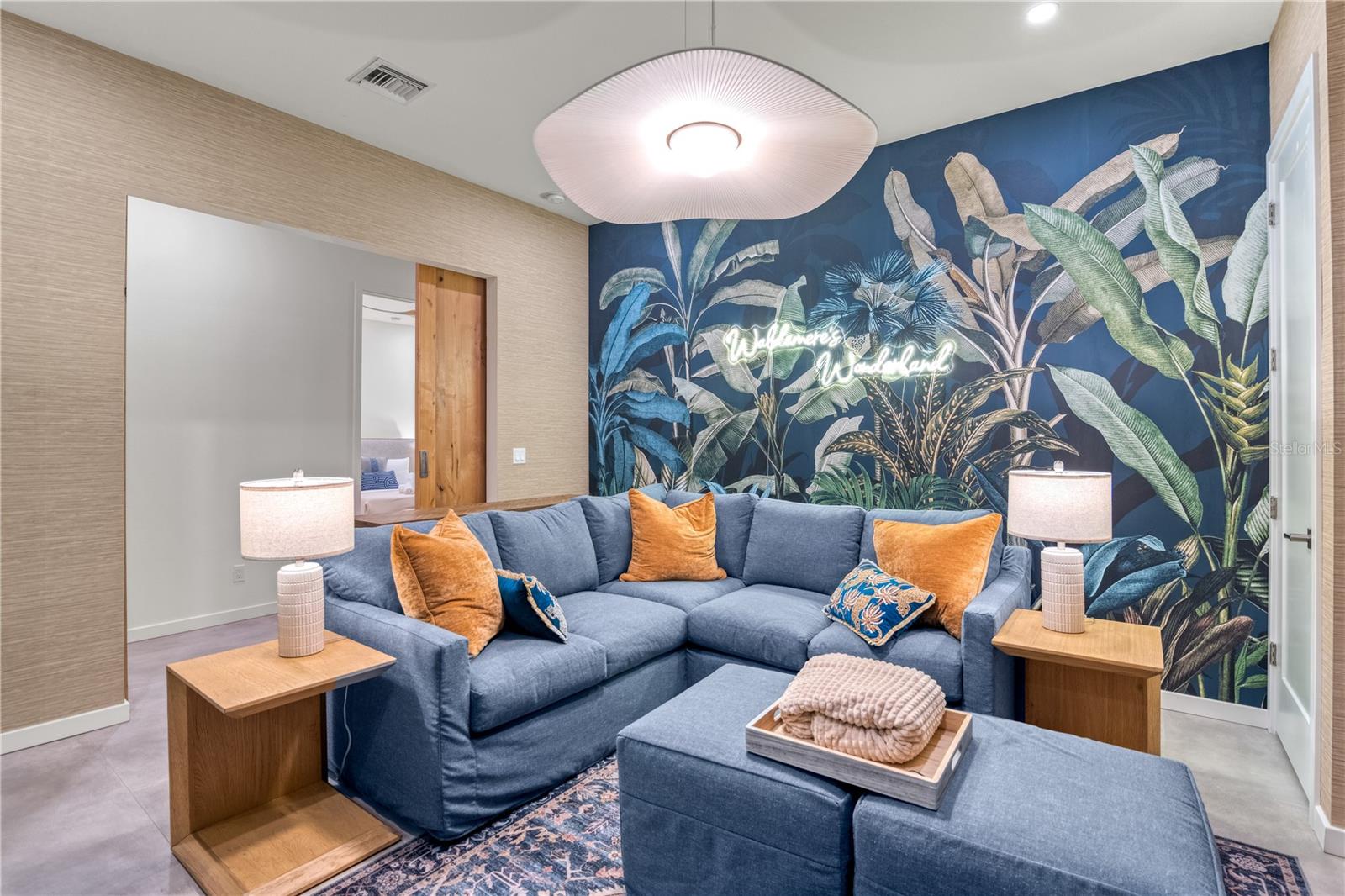 Image 43 of 57 For 2163 Waldemere Street