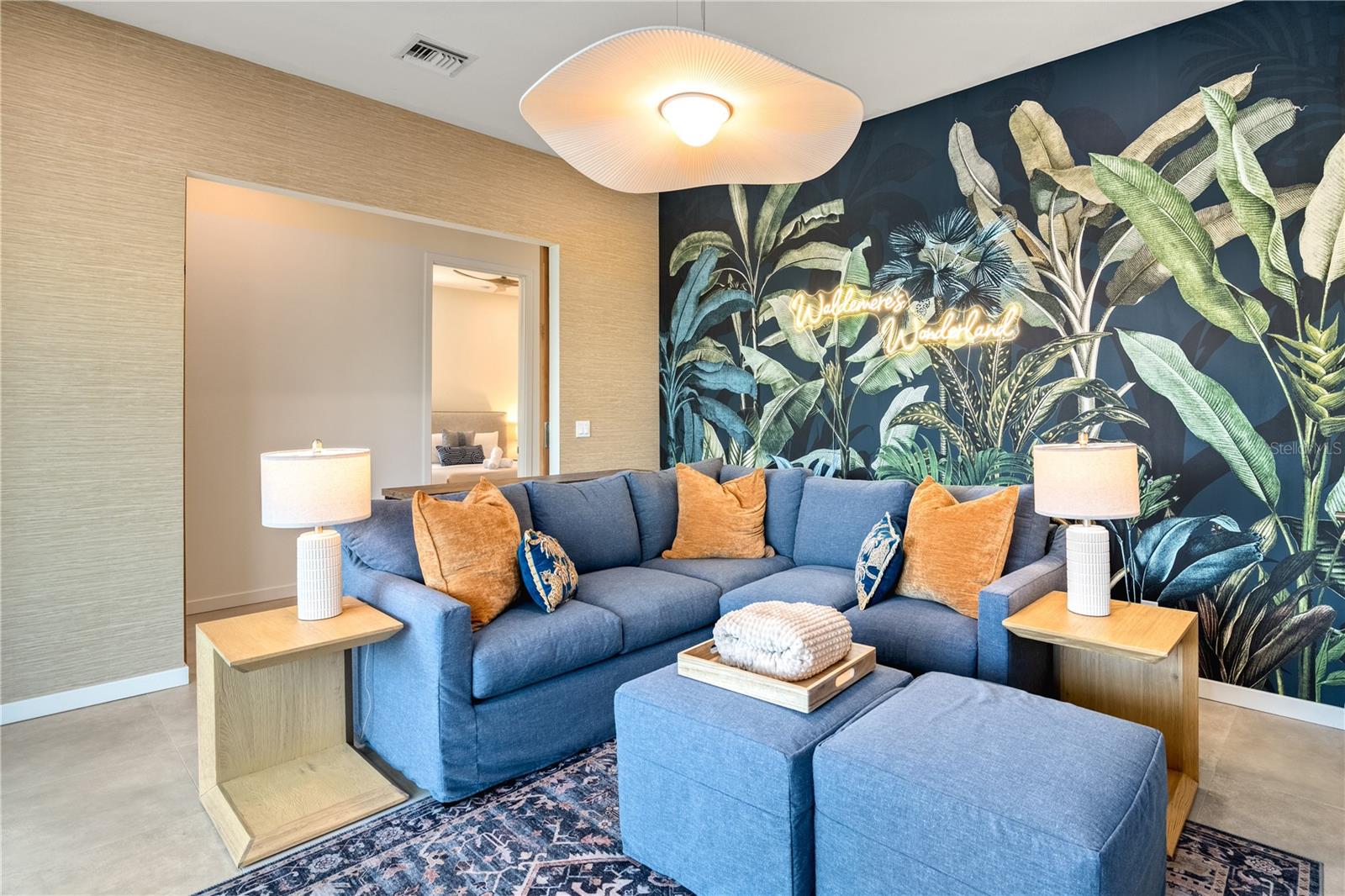 Image 46 of 57 For 2163 Waldemere Street