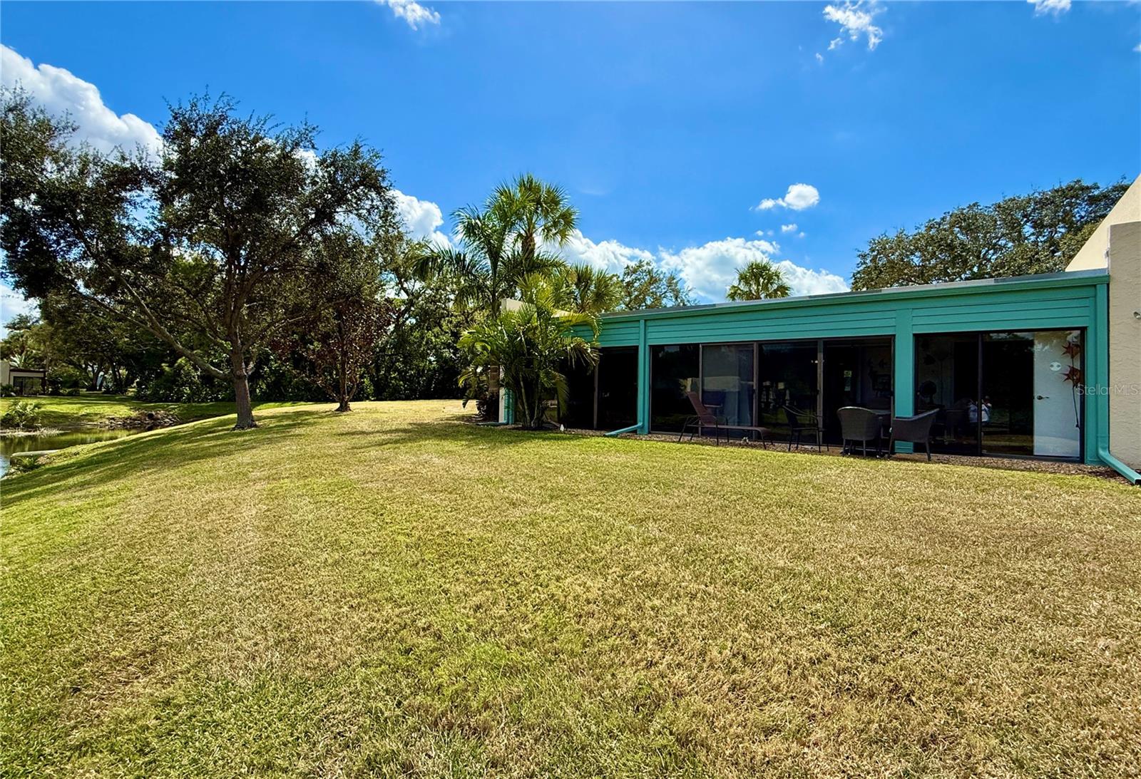 Image 11 of 63 For 621 Spring Lakes Boulevard 621