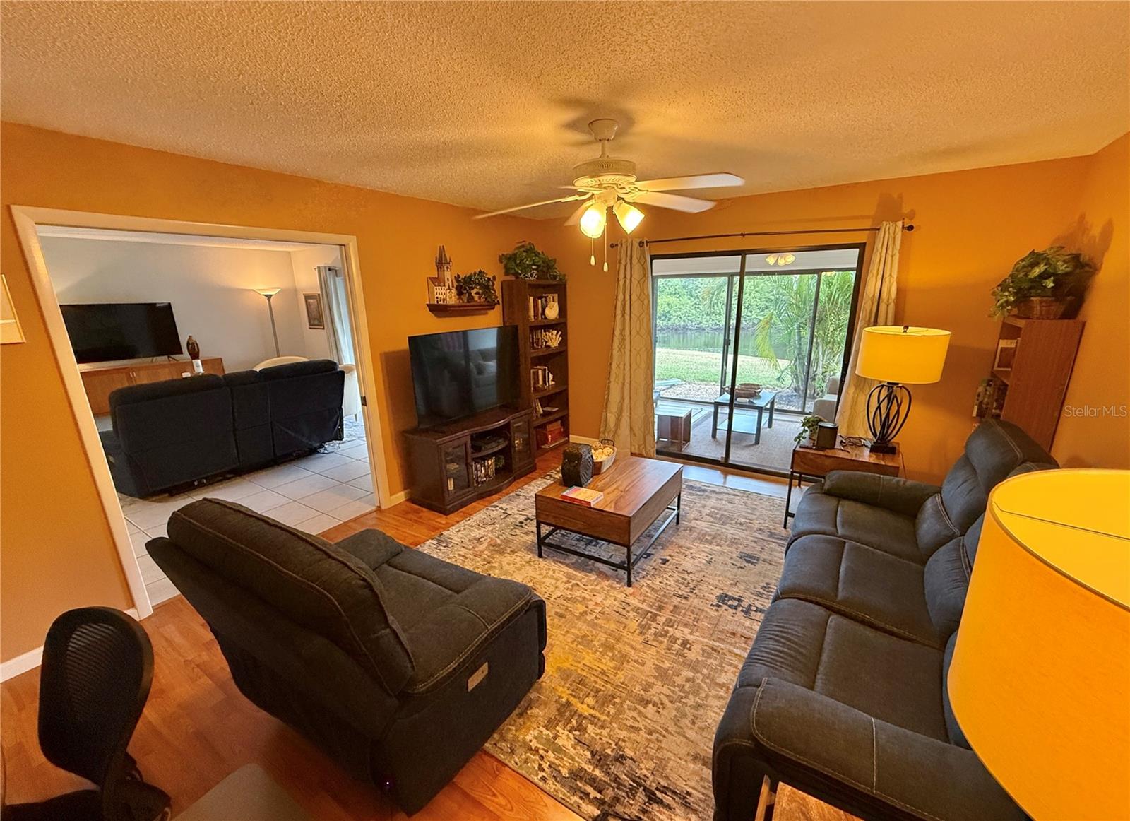 Image 23 of 63 For 621 Spring Lakes Boulevard 621