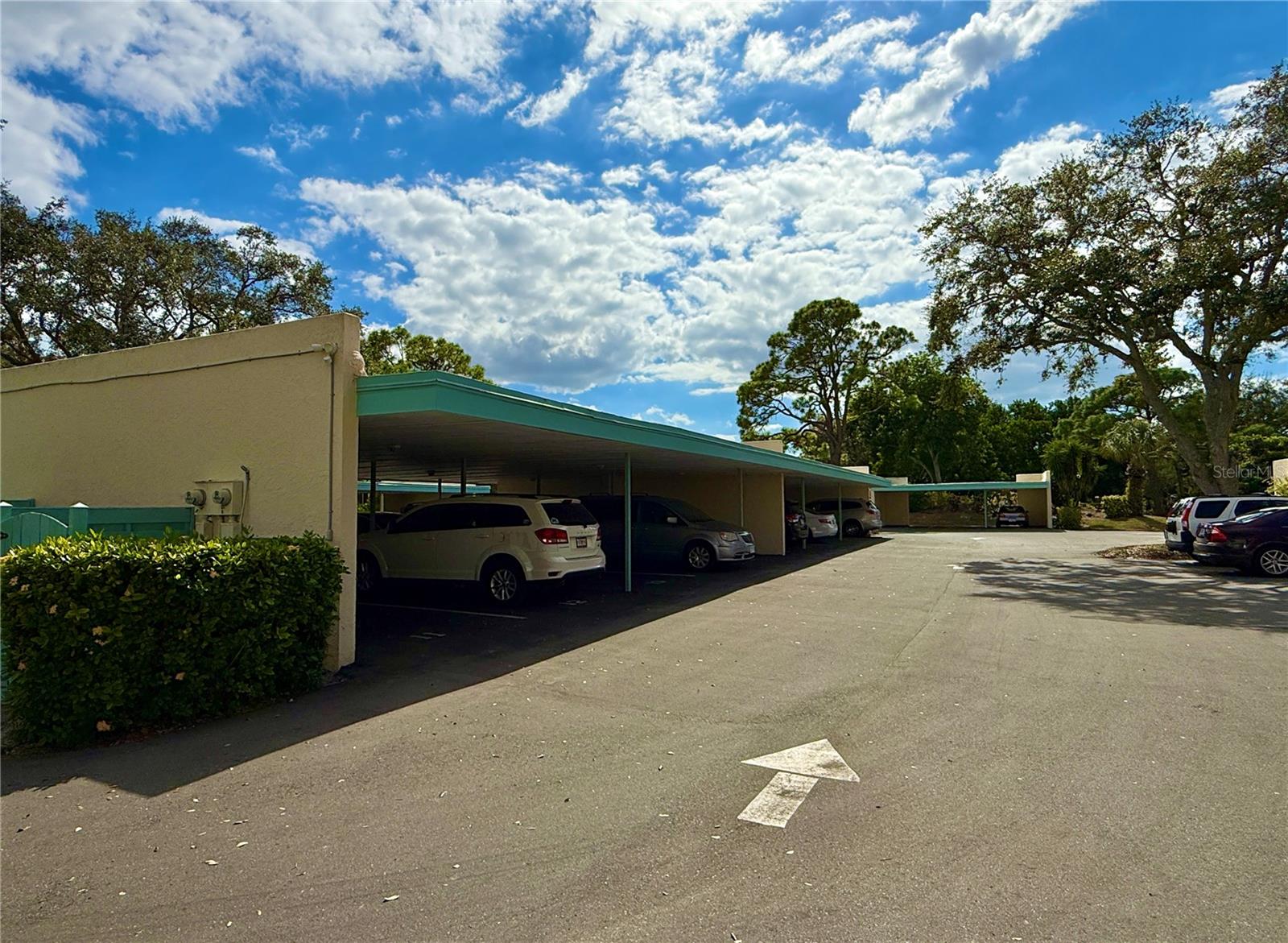 Image 60 of 63 For 621 Spring Lakes Boulevard 621