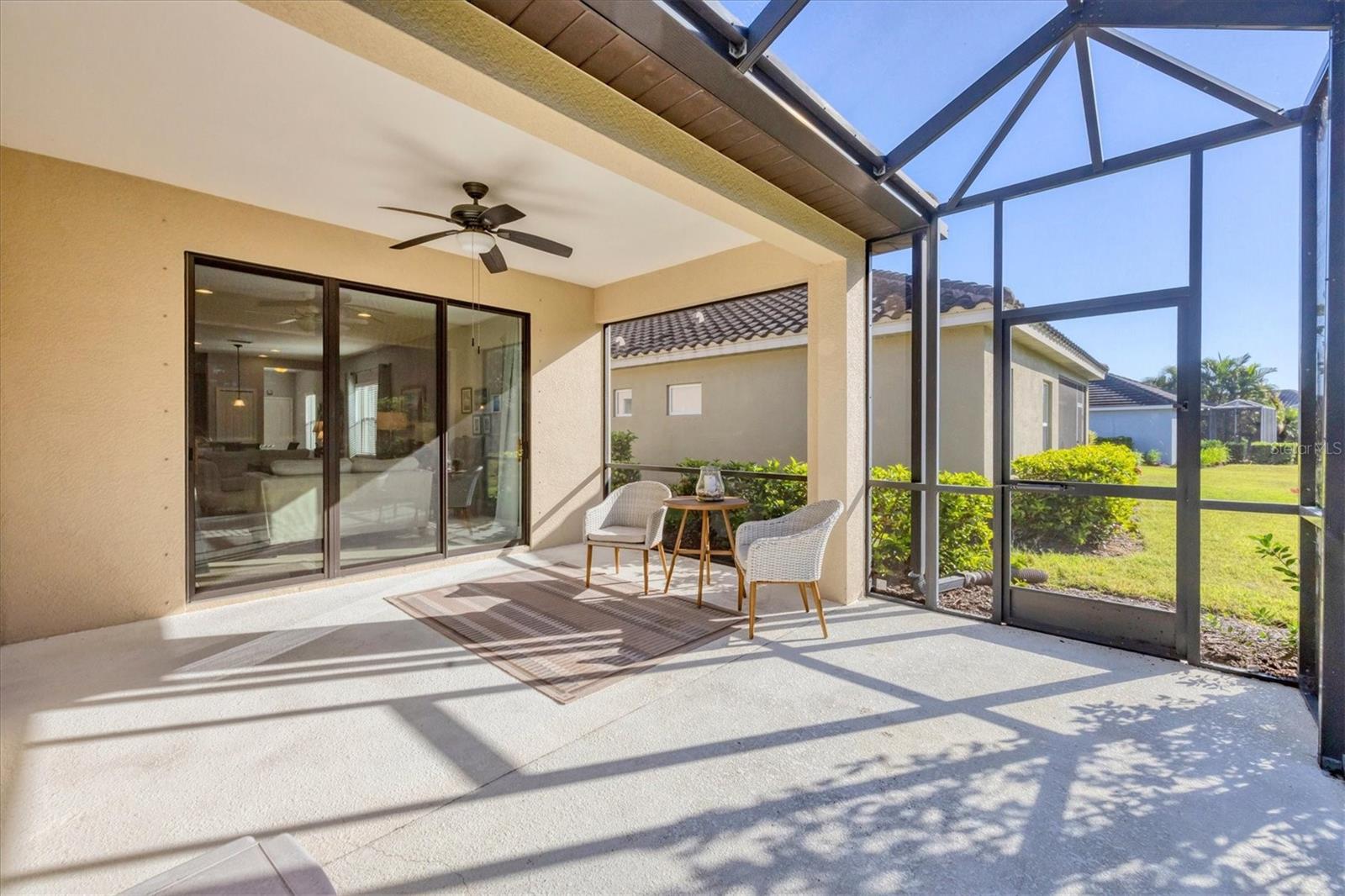 Image 32 of 51 For 13008 Deep Blue Place