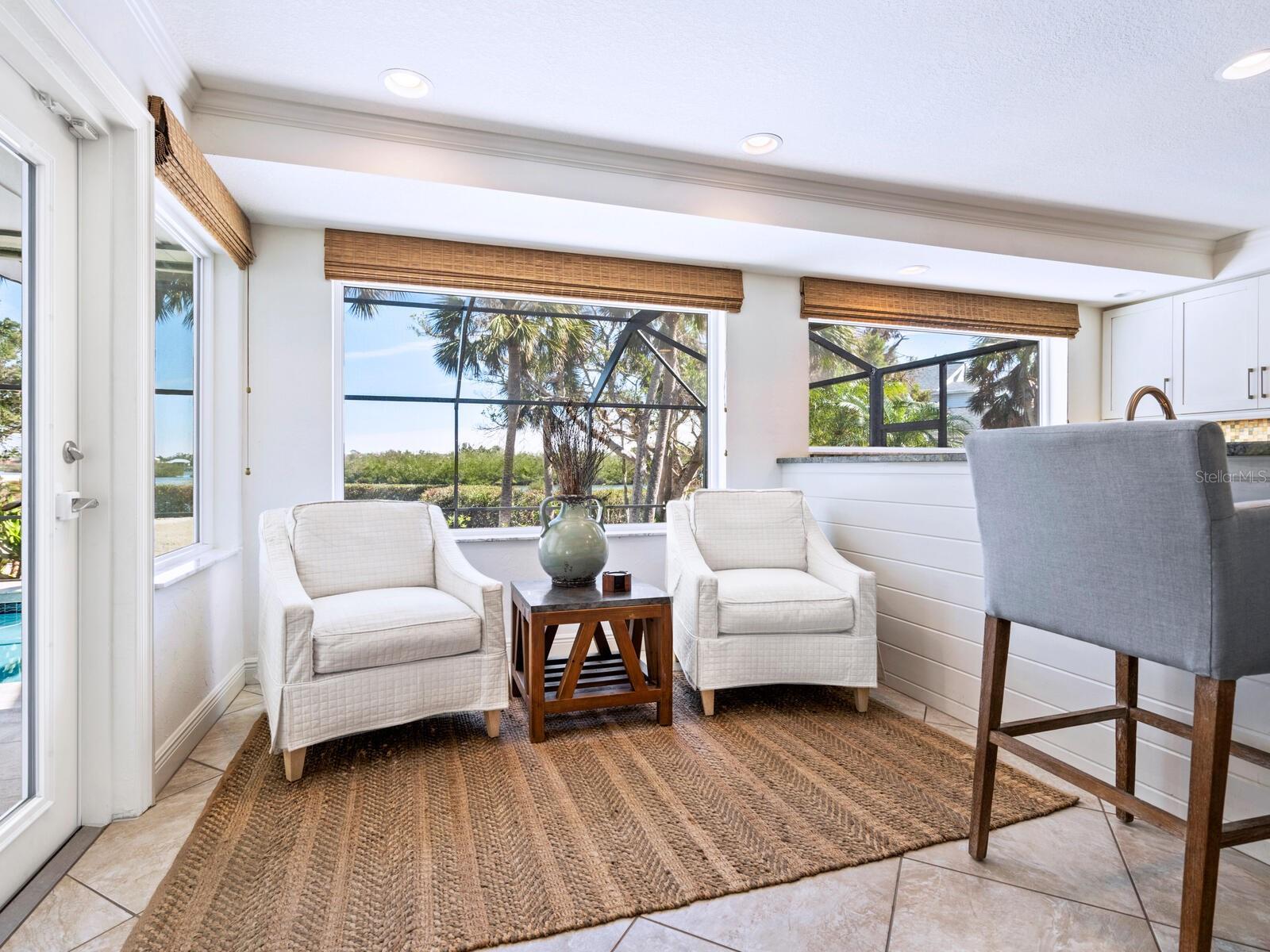 Image 14 of 49 For 18 Casey Key Road