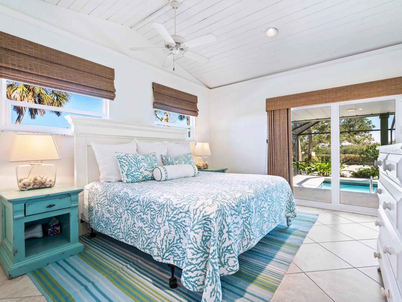 Image 21 of 49 For 18 Casey Key Road