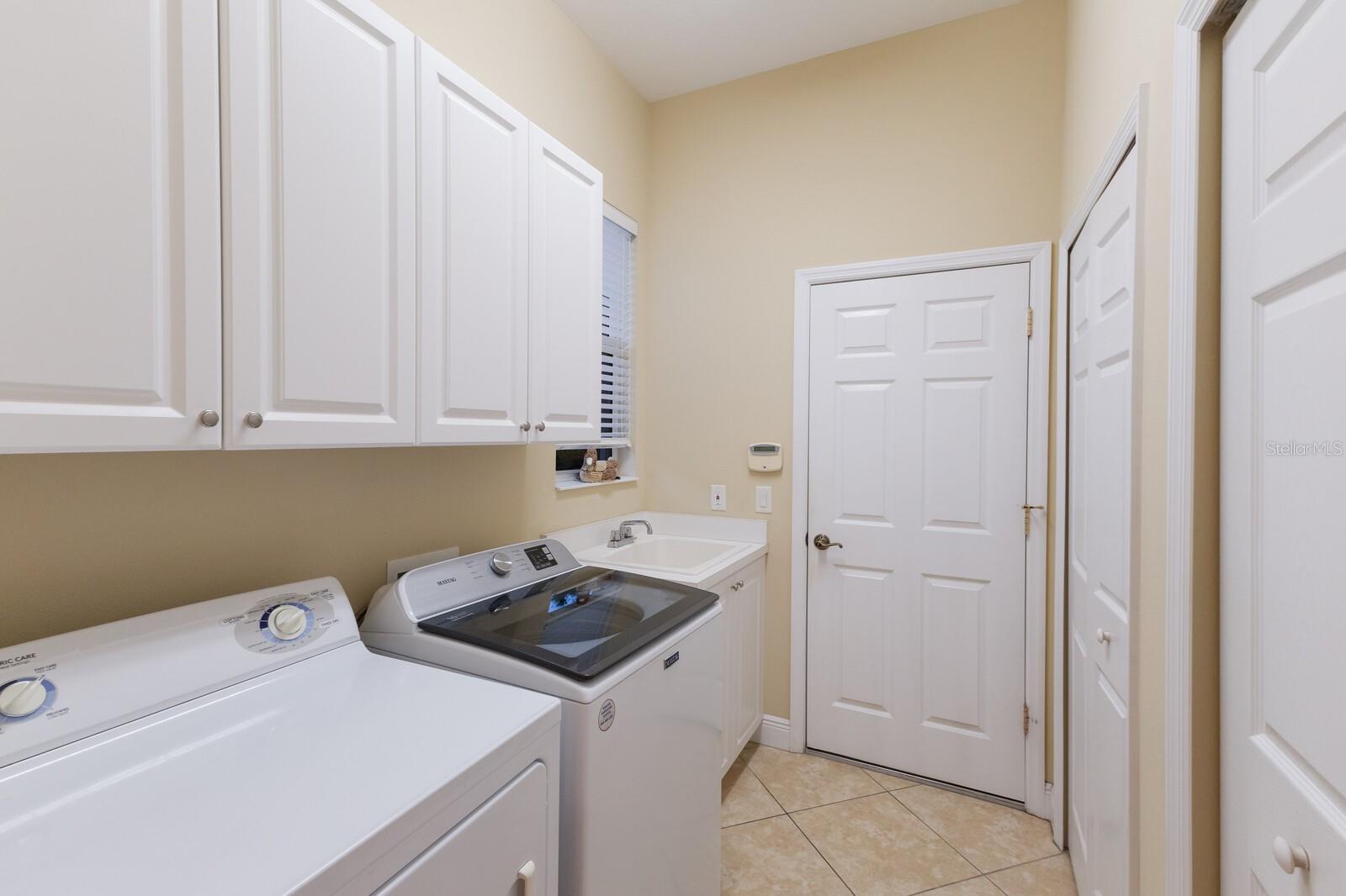 Image 27 of 47 For 8512 17th Drive Nw