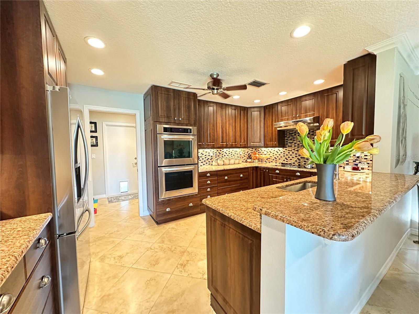 Image 24 of 66 For 5455 Golf Pointe Drive 5455