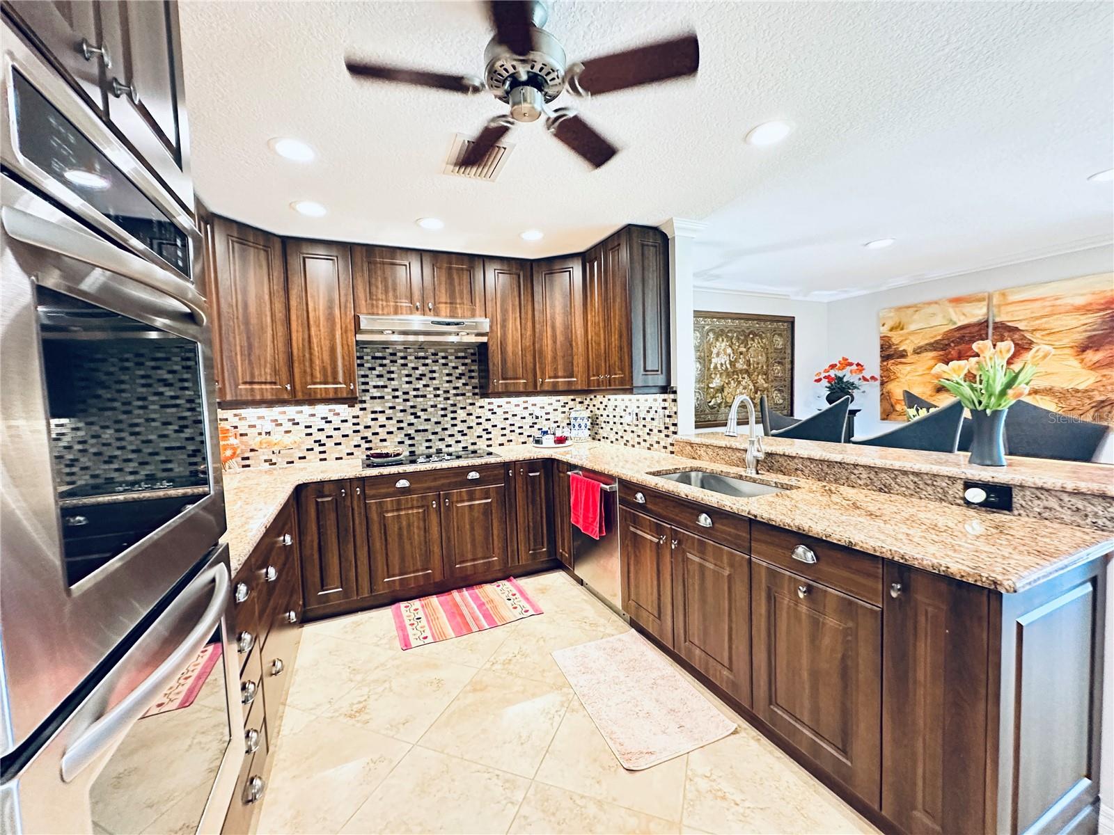 Image 27 of 66 For 5455 Golf Pointe Drive 5455