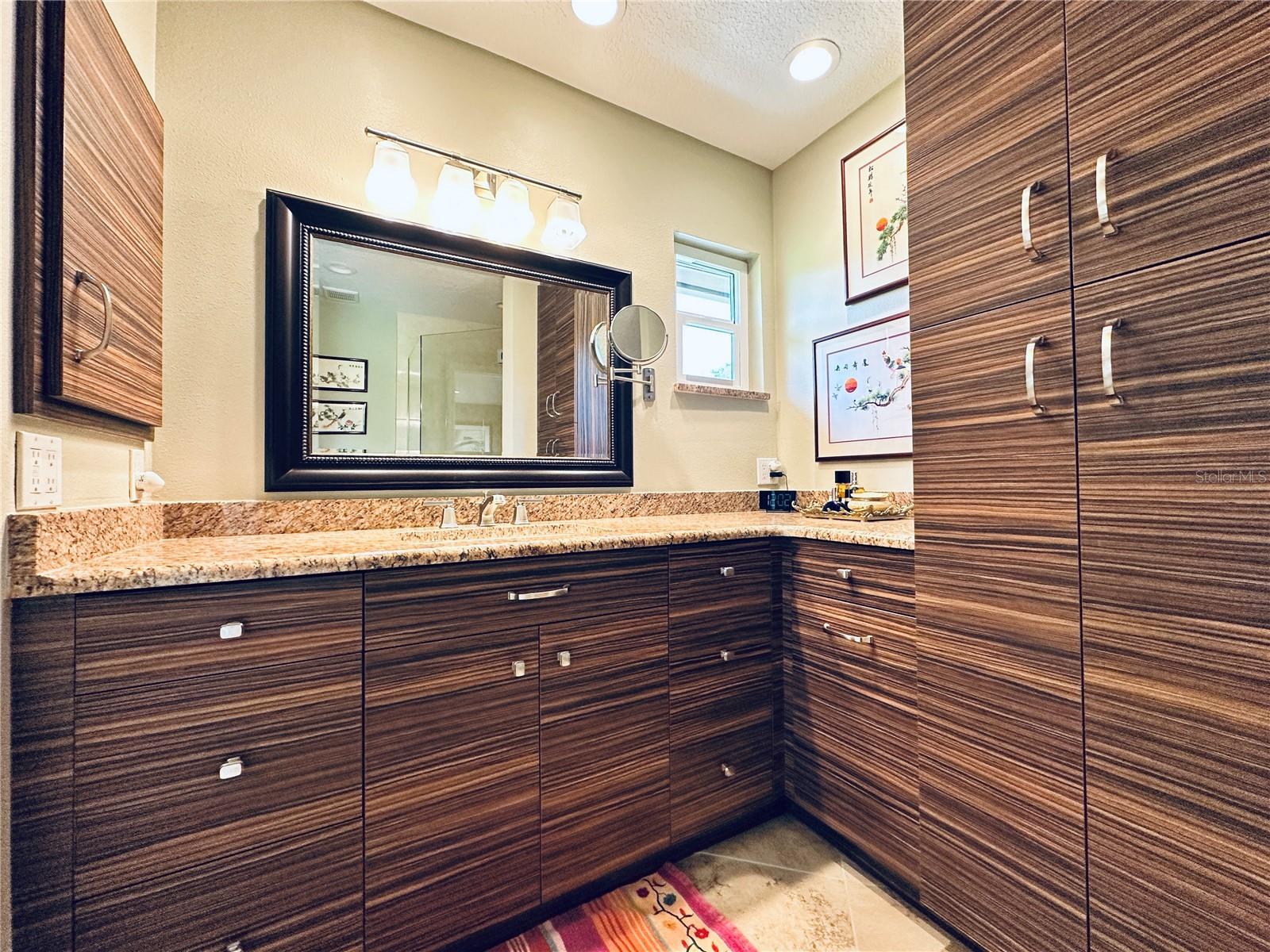 Image 37 of 66 For 5455 Golf Pointe Drive 5455