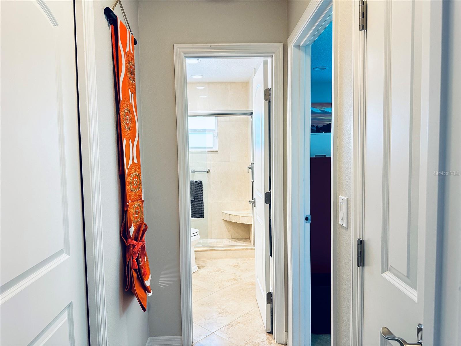 Image 39 of 66 For 5455 Golf Pointe Drive 5455