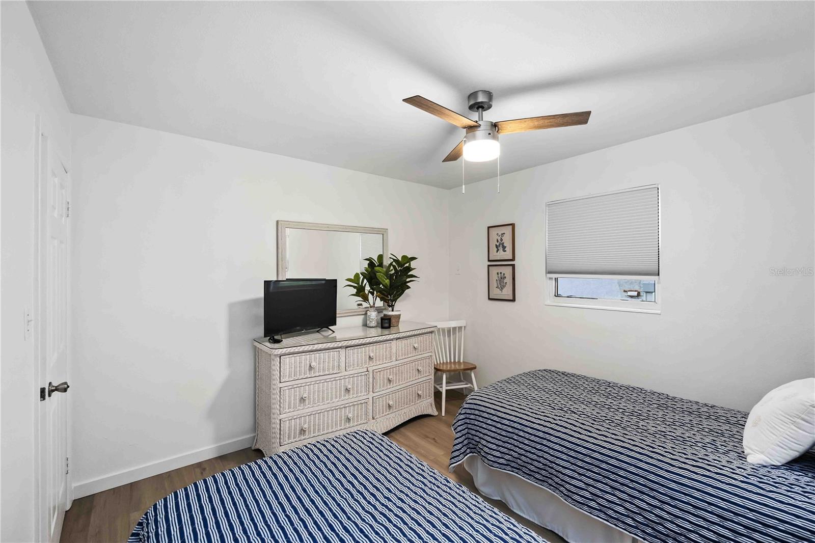 Image 20 of 32 For 3613 Belmont Boulevard