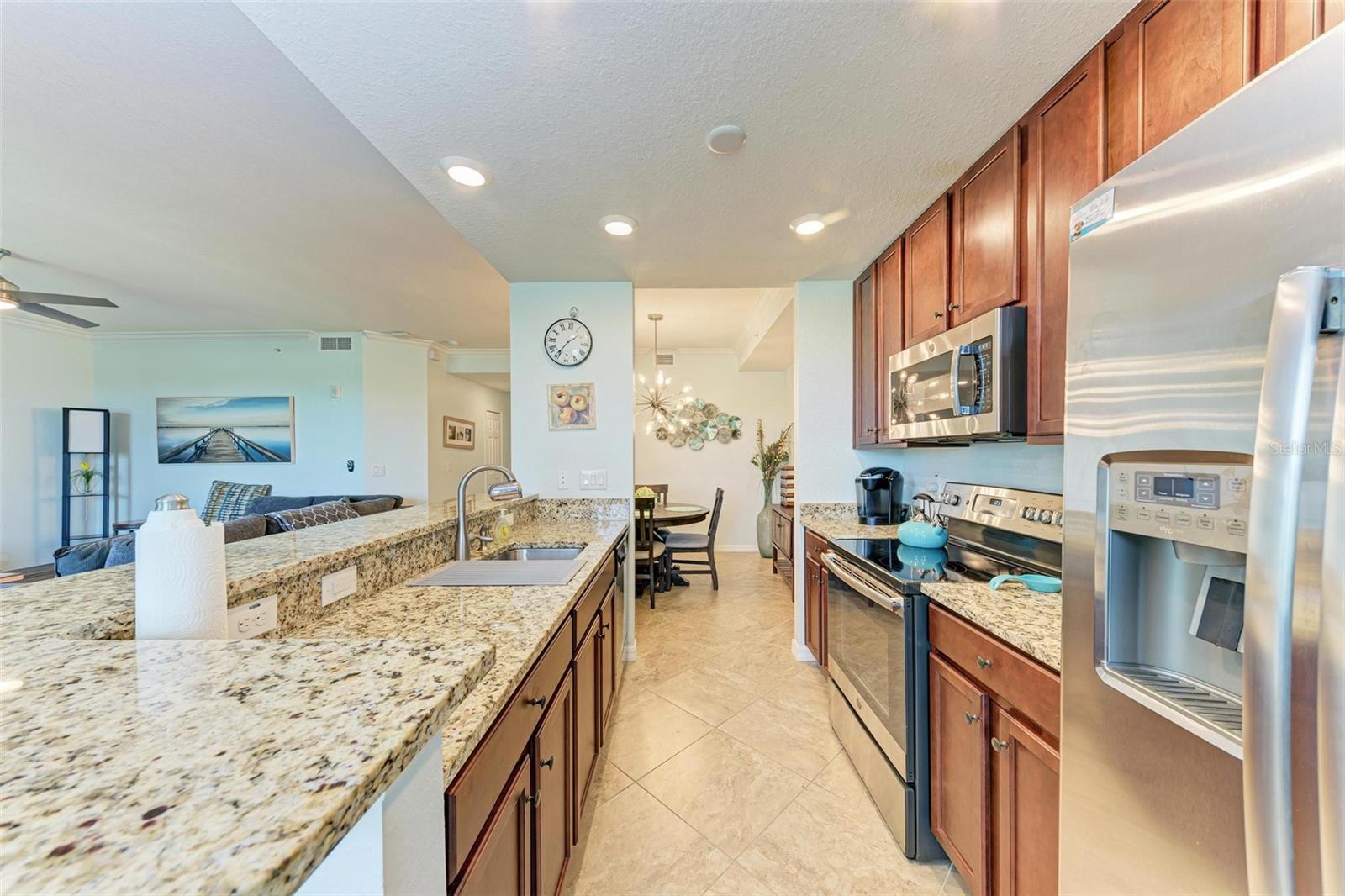 Image 15 of 44 For 5517 Palmer Circle 104